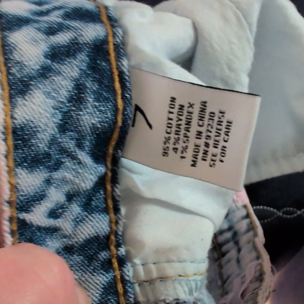 Almost Famous Light Blue Pink Wash Distressed With Holes 90's grunge Jeans GUC - Picture 7 of 12